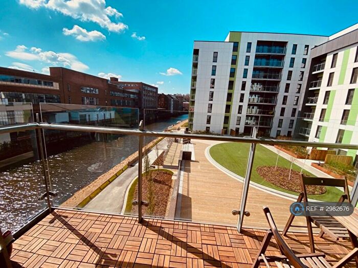 2 Bedroom Flat To Rent In Geoffrey Watling Way, Norwich, NR1