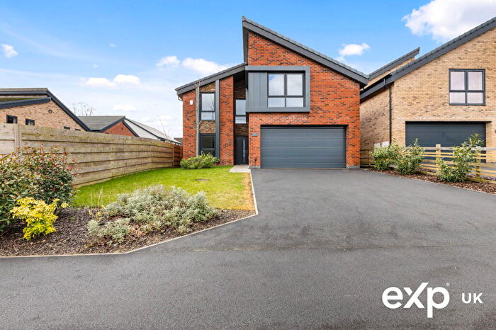 5 Bedroom Detached House For Sale In Nightingale Way, Ravenshead, NG15
