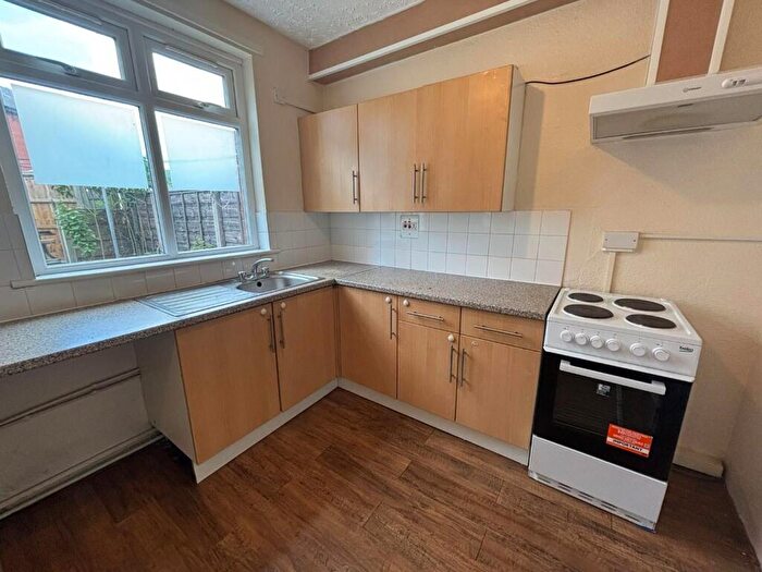 3 Bedroom Semi-Detached House To Rent In Hazel Avenue, Bury, BL9