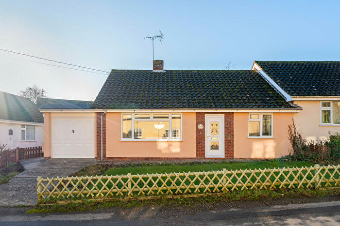 2 Bedroom Semi-Detached Bungalow For Sale In Clare, Sudbury, Suffolk, CO10