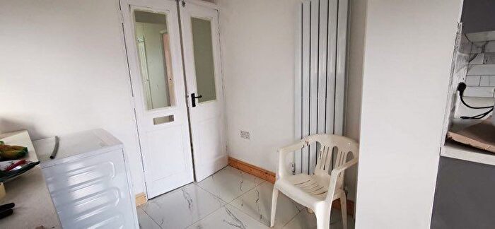 3 Bedroom End Of Terrace House To Rent In Mulberry Court, Barking, IG11