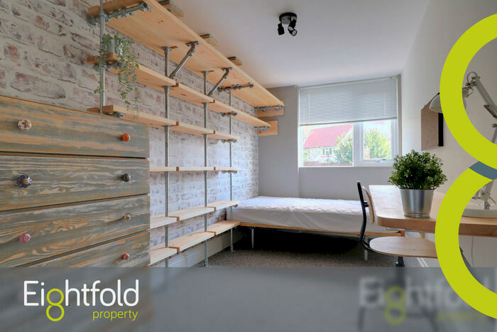 6 Bedroom End Of Terrace House To Rent In Ashburnham Drive, Brighton, BN1