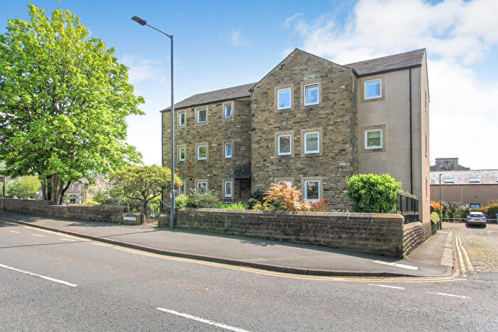 2 Bedroom Apartment For Sale In Westgate, Gargrave Road, Skipton, North Yorkshire, BD23