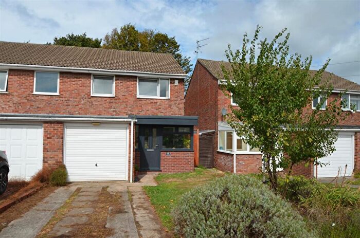 3 Bedroom House For Sale In Corfe Close, Nailsea, Bristol, BS48