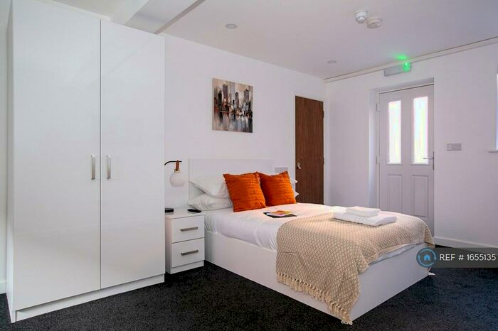 Studio To Rent In London Road, Leicester, LE2