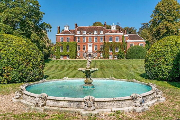 10 Bedroom Detached House For Sale In Hunton Down Lane, Winchester, SO21