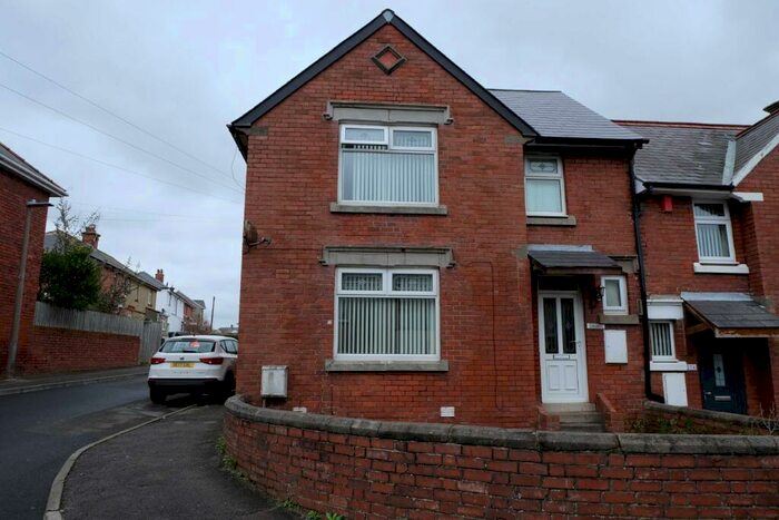 3 Bedroom Semi-Detached House To Rent In Trinity Street, Barry, CF62