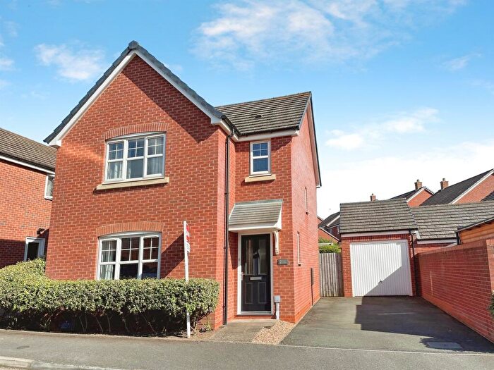 3 Bedroom Detached House For Sale In Butler Close, Whitnash, Leamington Spa, CV31