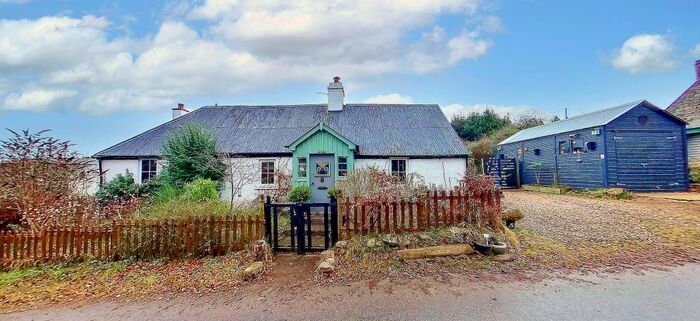 2 Bedroom Cottage For Sale In Braeview, Wester Galcantray, Cawdor, Nairn, IV12