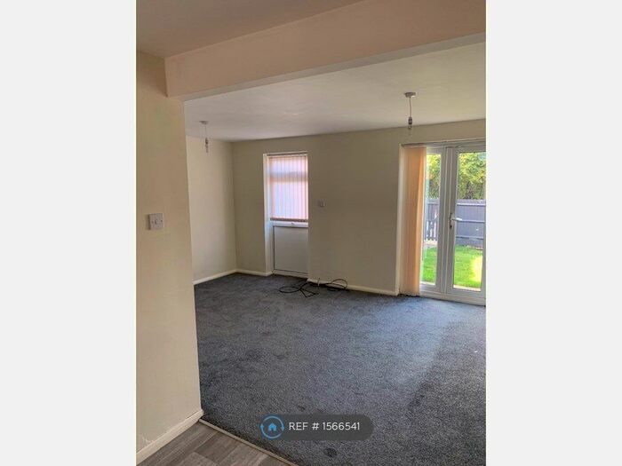 3 Bedroom Terraced House To Rent In Taswell Road, Rainham, Gillingham, ME8