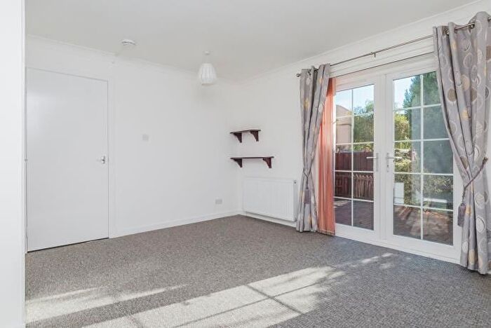 2 Bedroom Terraced House To Rent In South Gyle Wynd, Edinburgh, EH12