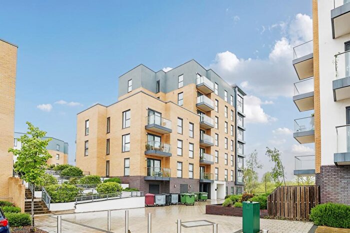 1 Bedroom Apartment To Rent In , Montagu House, Padworth Avenue, Reading, RG2