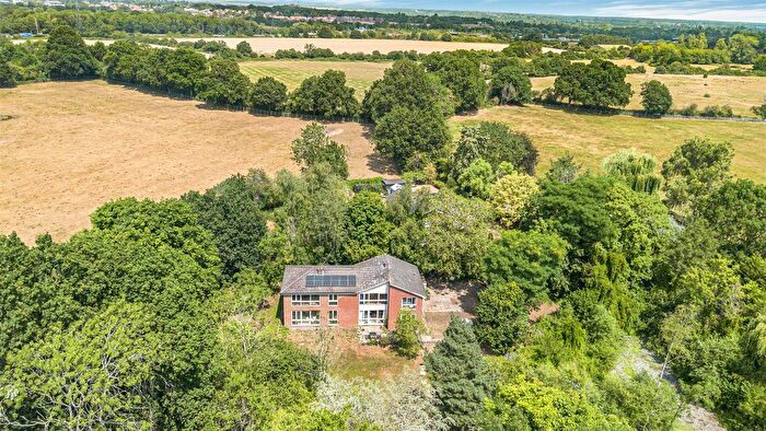 4 Bedroom Detached House For Sale In Meadow View Lane, Sturt Green, Holyport, SL6