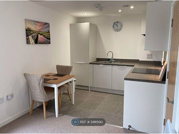 1 Bedroom Flat To Rent In Ferry Court, Cardiff, CF11