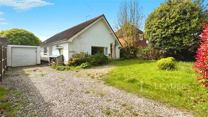 2 Bedroom Bungalow For Sale In Singleton, Chichester, West Sussex, PO18