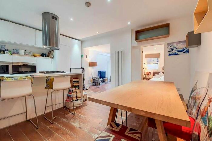 2 Bedroom Flat To Rent In Trafalgar Avenue, Peckham, SE15