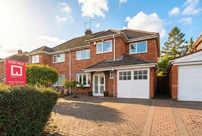 4 Bedroom Semi-Detached House For Sale In Neville Road, Shirley, B90
