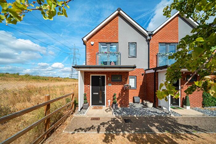 2 Bedroom End Of Terrace House For Sale In Caxton Park, Northfleet, Gravesend, Kent, DA11