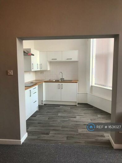 2 Bedroom Flat To Rent In Belvior Road, Coalville, LE67