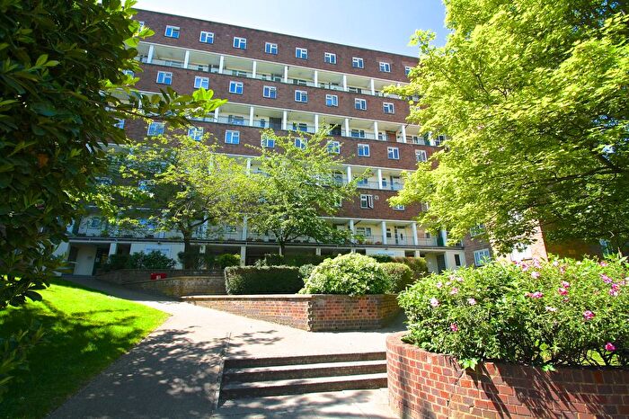 2 Bedroom Flat To Rent In Anerley Road, London, SE20