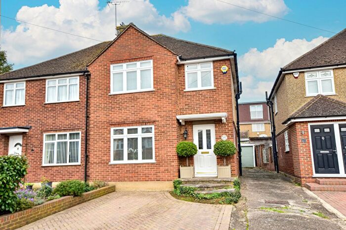 3 Bedroom Semi Detached House For Sale In The Furrows, Harefield, UB9