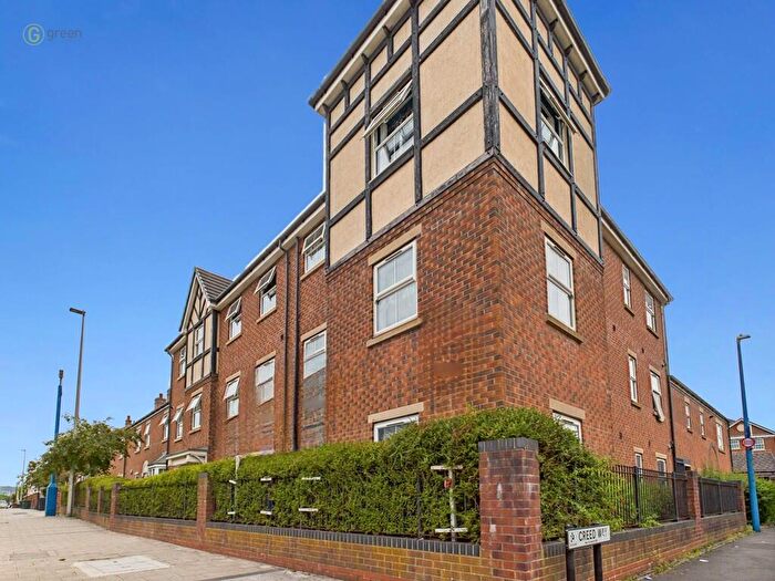 2 Bedroom Apartment For Sale In Creed Way, West Bromwich, B70