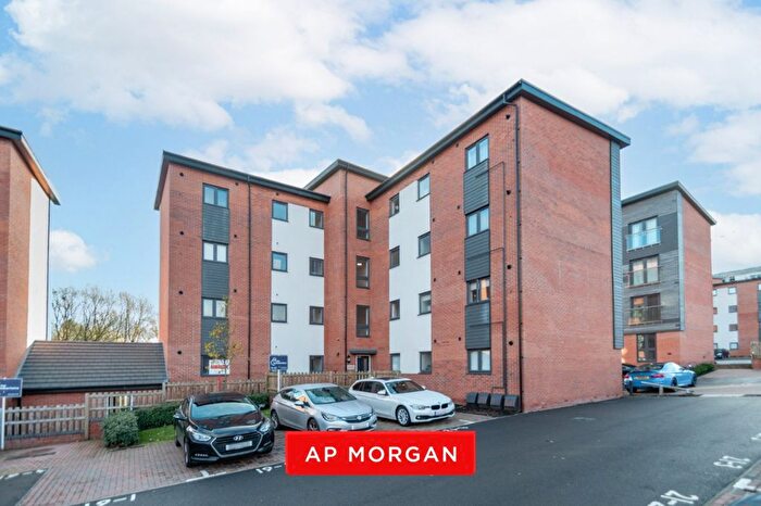 2 Bedroom Flat To Rent In Ascot Way, Birmingham, West Midlands, B31