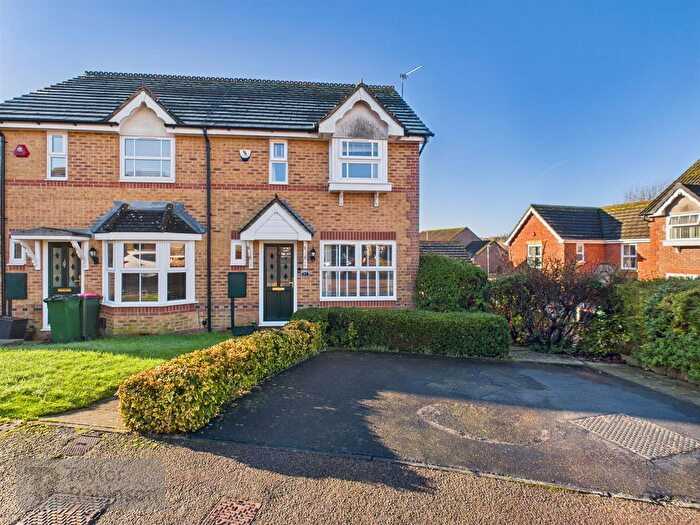 2 Bedroom End Terrace House For Sale In Milborne Road, Maidenbower, Crawley, RH10