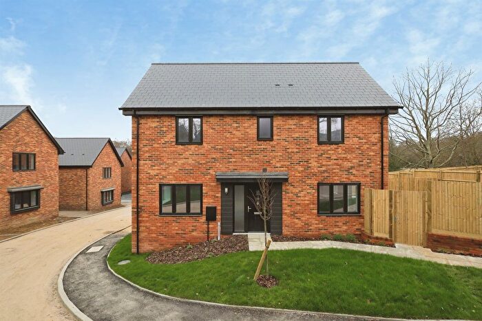 3 Bedroom Detached House For Sale In Farm Field Place, Herstmonceux, Hailsham, BN27