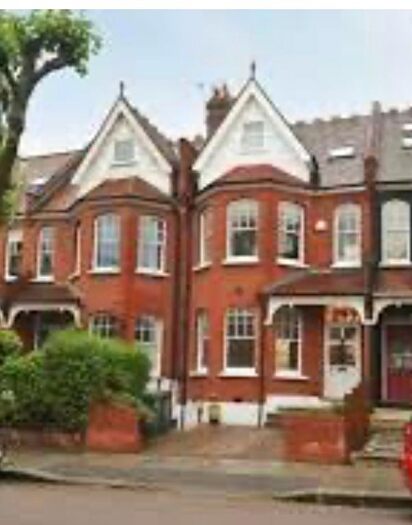 1 Bedroom Flat For Sale In Park Ave, London, NW2
