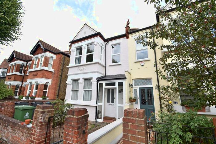 1 Bedroom Maisonette To Rent In Cotterill Road, Surbiton, Surrey, KT6