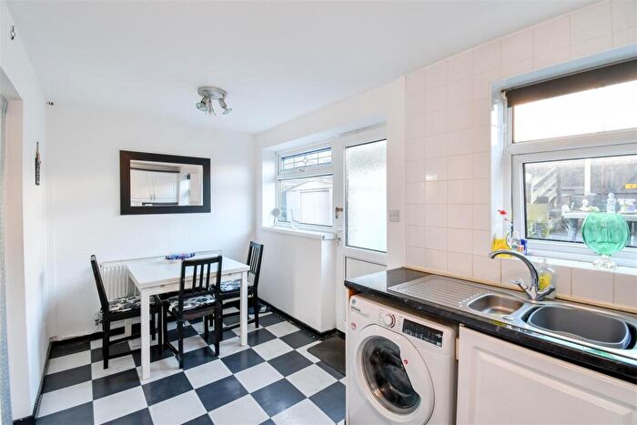 2 Bedroom Semi-Detached House For Sale In Holton Road, Barry, CF63