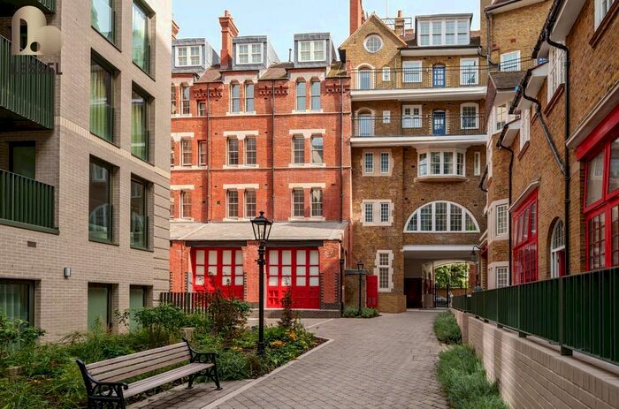 1 Bedroom Flat To Rent In Davies House, Brigade Mews, London, SE1