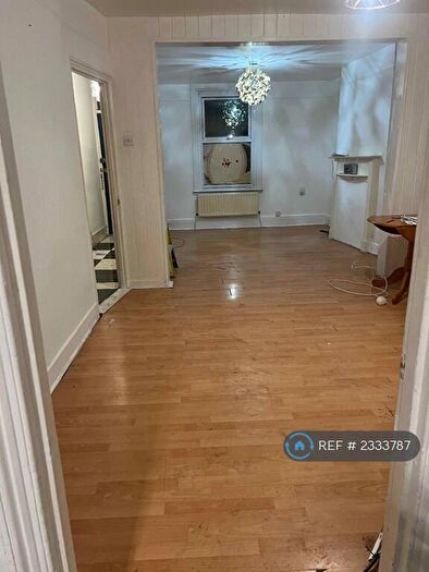 3 Bedroom Terraced House To Rent In Victoria Street, Gillingham, ME7