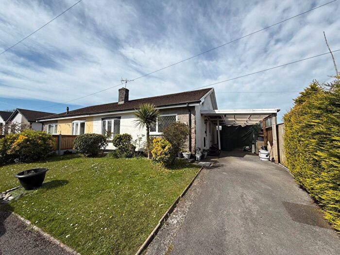 2 Bedroom Bungalow For Sale In Summerfield, Lyndhurst Avenue, Broadmoor, Kilgetty, SA68