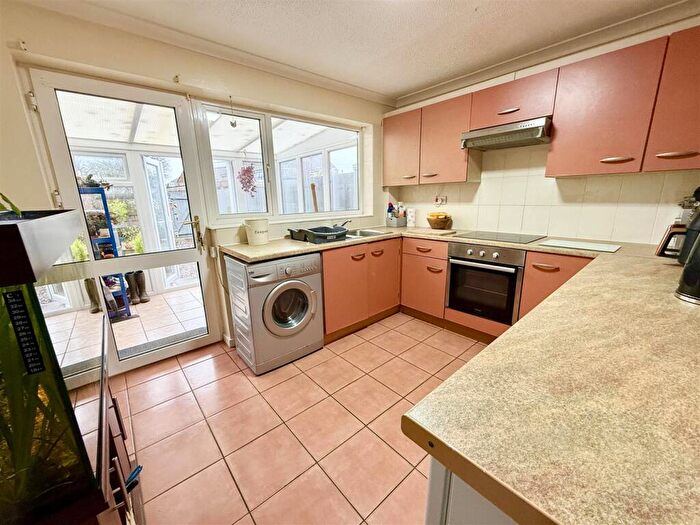 2 Bedroom Terraced House For Sale In Lyndford Road, Stalham, NR12