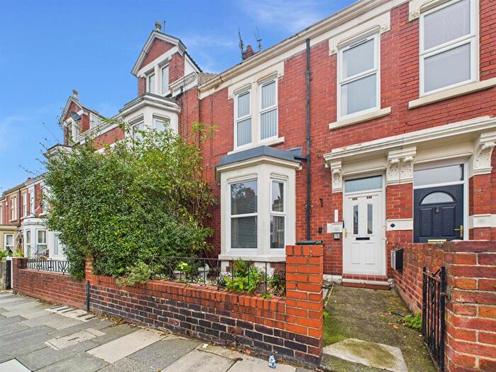 1 Bedroom Apartment To Rent In Park Avenue, Whitley Bay, NE26