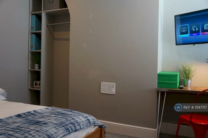 4 Bedroom Terraced House To Rent In Avondale Road, Liverpool, L15