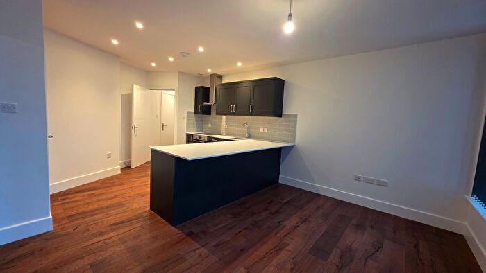 1 Bedroom Flat To Rent In Flat, Green Lane, London, SW16