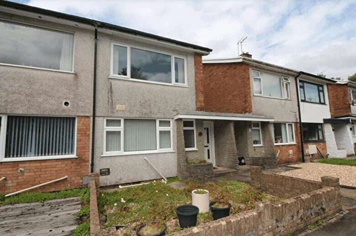 2 Bedroom Semi-Detached House For Sale In Woodfield Crescent, Blackwood, NP12