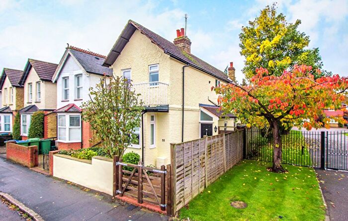 3 Bedroom Semi-Detached House To Rent In Florence Road, Walton-On-Thames, KT12