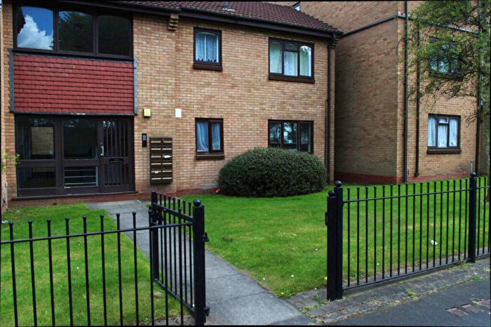 1 Bedroom Semi-Detached House To Rent In Howarth Way, Birmingham, West Midlands, B6