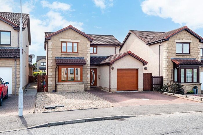 3 Bedroom Detached House For Sale In Forest Path, Leven, Fife, KY8