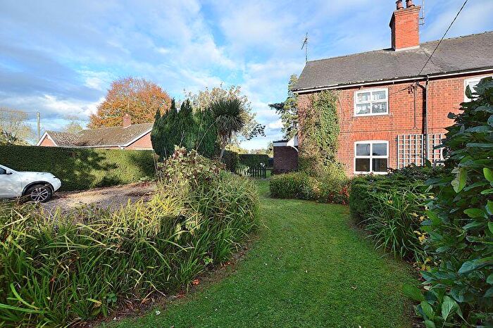 3 Bedroom Semi Detached House For Sale In The Firs, Main Road, Carrington, PE22