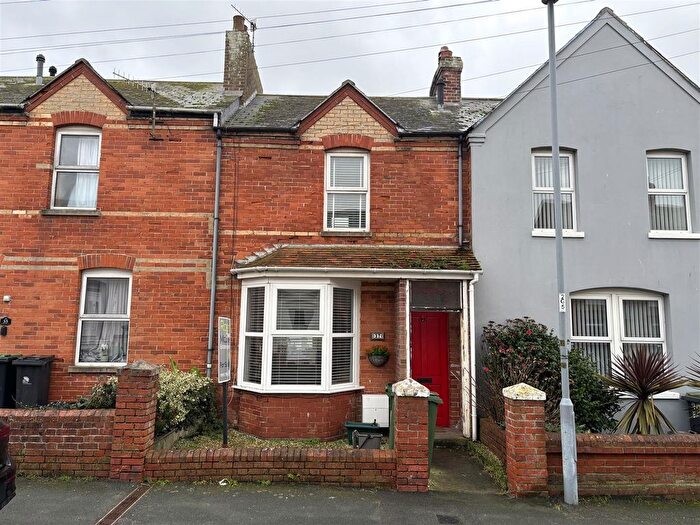 2 Bedroom Terraced House For Sale In Gallwey Road, Weymouth, DT4