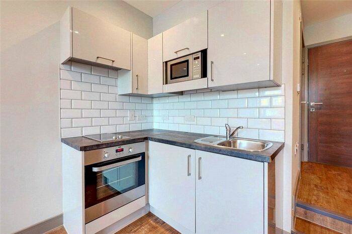 Studio To Rent In Brenchley House, - Week Street, Maidstone, Kent, ME14