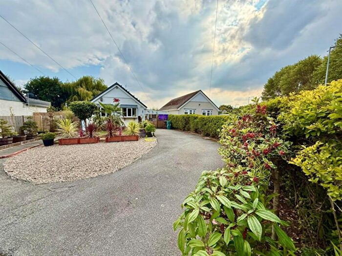 2 Bedroom House For Sale In Bron Y Gaer, Deganwy, LL31