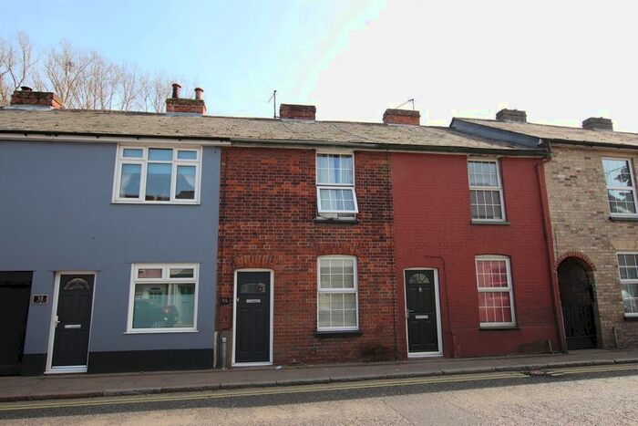 2 Bedroom Terraced House To Rent In Ballingdon Street, Sudbury, CO10