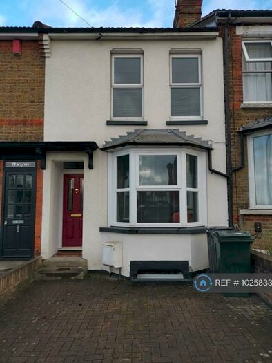 3 Bedroom Terraced House To Rent In Postley Road, Maidstone, ME15