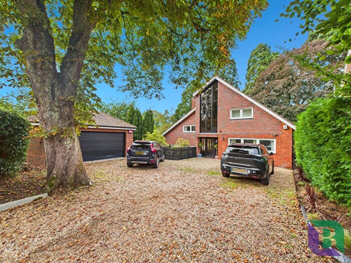 5 Bedroom Detached House For Sale In Silverbirches Lane, Aspley Heath, MK17